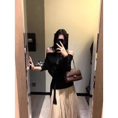 批发法式<b class='q'>欧根纱</b>波点半身裙女纱裙秋季一字肩上衣+网纱裙<b class='q'>套装</b>