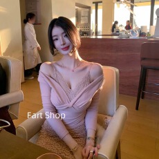 批发【Fart Shop】捕梦录 带胸垫<b class='q'>蕾丝</b>长袖女冬<b class='q'>半身裙</b>粉色纯欲圣诞套装