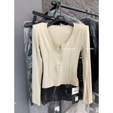 批发小时代秋冬新款韩版V领扣子女上衣潮修身显瘦百搭磨毛垫肩打底衫