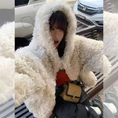 批发毛毛皮草外套女2025冬韩版羊羔毛连帽宽松保暖毛绒环保大衣