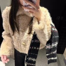 批发羊羔外套秋冬2025新款高级感超小个子好看上衣优质毛毛