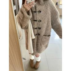 批发羊羔<b class='q'>秋</b>冬季皮扣外套毛毛新款一体长款2025中长款加厚皮毛大衣<b class='q'>秋</b>冬