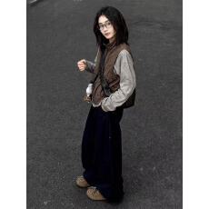 批发早秋新款咖色立领马甲内搭字母<b class='q'>印花</b>打底T恤上衣女阔腿裤子三件套