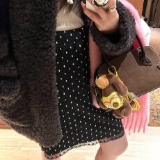 批发法式<b class='q'>蕾丝</b>边拼接黑色波点毛呢半身裙女秋冬独特超好看包臀A字<b class='q'>短裙</b>