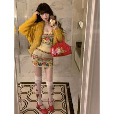 批发套装女2025冬新款韩系复古蝙蝠袖绞花宽松针织毛衣抹胸包臀<b class='q'>连衣裙</b>