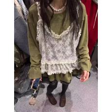 批发圆领<b class='q'>长袖</b>拼接荷叶边纯色t恤女配蕾丝吊带两件套2025秋季新款上衣