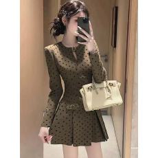 批发美拉德棕色波点西装<b class='q'>连衣裙</b>女2025新款爆款早秋轻熟风<b class='q'>收腰</b>正肩短裙