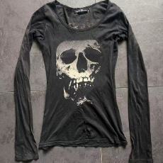 批发轻亚视觉礼BDSS歇斯底里风格草莓骷髅头印花长袖T恤朋克辣妹上衣