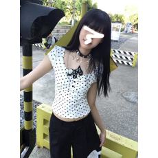 批发<b class='q'>夏季</b>甜美白色波点短袖t恤女设计感紧身短款内搭外穿上衣高级感ins