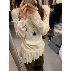 批发2026年春季新款韩系蕾丝不规则<b class='q'>荷叶边</b>叠穿丝绒吊带<b class='q'>连衣裙</b>女