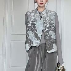 批发设计感新中式高端轻奢夹棉马甲2026秋冬新款复古国风无袖时尚背心