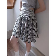 批发蓬蓬捏褶设计感~百褶裙复古杏黑格纹<b class='q'>半身</b>裙夏季新款显瘦<b class='q'>短裙</b>女潮