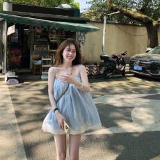 批发夏季小清新度假风百搭时尚短裙2026新款韩式甜美<b class='q'>蓝色</b>吊带<b class='q'>连衣裙</b>子