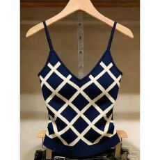 批发吊带辣妹法式<b class='q'>背心</b>针织新款修身复古上衣短款小众格纹设计感<b class='q'>打底</b>衫