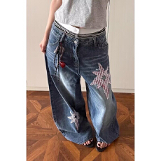 批发<b class='q'>裤子</b><b class='q'>男</b>ins潮星星贴布牛仔裤<b class='q'>男</b>女春秋款宽松直筒弯刀阔腿高街美式