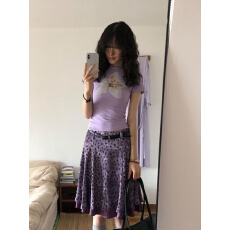 批发甜酷辣妹花卉印花短袖t恤女夏季精棉修身显瘦小众休闲百搭上衣潮