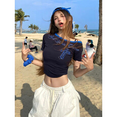 批发辣妹斜肩短袖女夏季新款字母烫钻莫代尔<b class='q'>t</b><b class='q'>恤</b>修身显瘦美式露肩上衣