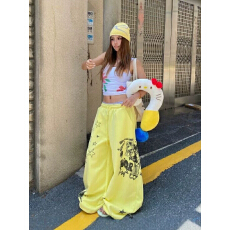 批发美式复古字母星星印花宽松休闲设计感小众宽松直筒卫裤女阔腿长裤