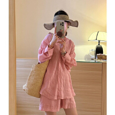 批发粉色休闲衬衫套装女2026年<b class='q'>夏季</b>慵懒风宽松V领防晒衣+<b class='q'>短裤</b>两件套
