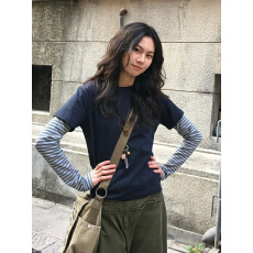 批发潮牌早秋设计感假两件打底衫撞色<b class='q'>条纹</b>圆领套头修身<b class='q'>长袖</b><b class='q'>T</b><b class='q'>恤</b>