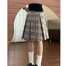 批发学院风格子<b class='q'>半身裙</b>女秋季梨型身材伯克利裙A字五分<b class='q'>百褶裙</b>