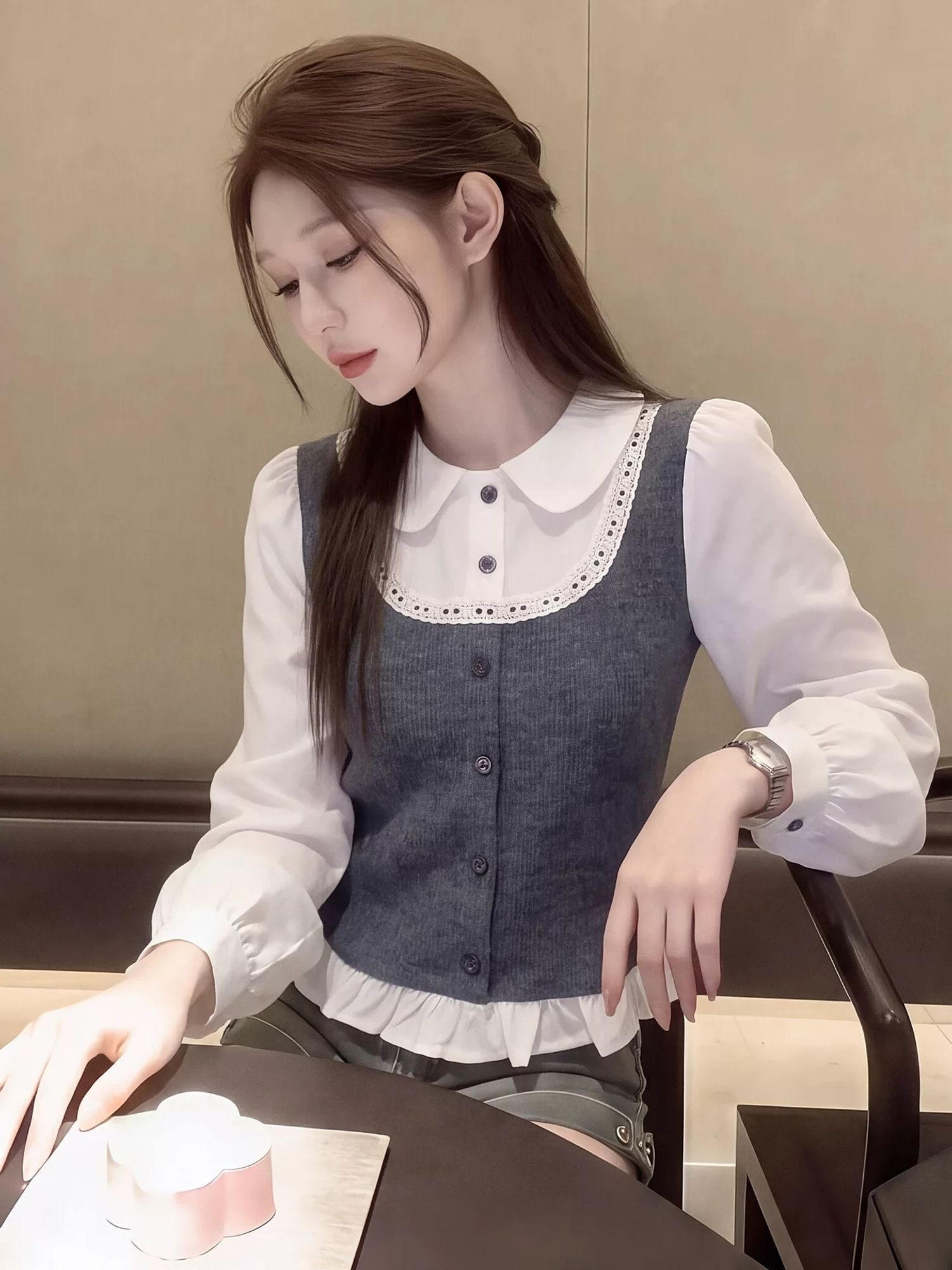 韩系娃娃领长袖衬衫女秋季假两件甜美感拼接荷叶边泡泡袖小衫上衣 服裝批發女裝批發服飾貨源