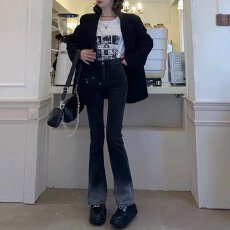 批发高腰微喇牛仔裤女美式春<b class='q'>秋</b>显瘦阔腿渐变喇叭拖地裤子春装新款