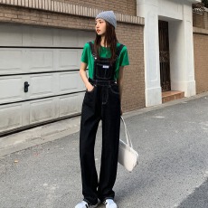 批发黑色牛仔<b class='q'>背带裤</b><b class='q'>女</b>垂感高腰宽松阔腿直筒长裤