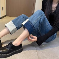 批发美式高街潮牌<b class='q'>春</b>季2025年新款牛仔裤女装九分裤设计感小众长裤潮流