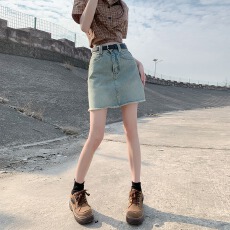 批发复古辣妹显瘦牛仔半身裙女春季新款a字毛边防走光设计感小众短裙