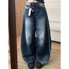 批发小众复古弯刀水洗阔腿牛仔裤女2026新款宽松显瘦直筒拖地长裤子潮