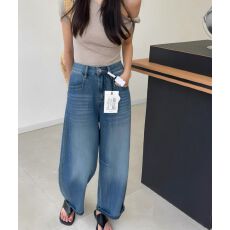 批发韩版高腰宽松牛仔裤女显瘦直筒阔腿裤长裤