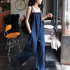 批发宽松减龄<b class='q'>背带裤</b>女春夏阔腿连体裤直筒牛仔裤