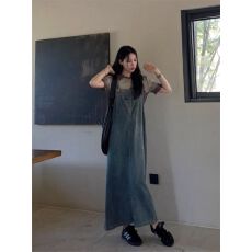 批发<b class='q'>大码</b>韩式复古牛仔背带裙女夏300斤宽松时尚叠穿吊带连衣裙