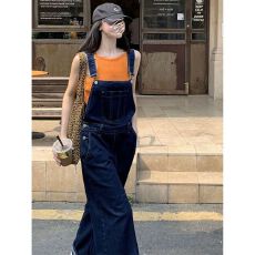 批发美式深蓝色牛仔背带裤女春夏2026新款复古宽松慵懒感直筒拖地裤子