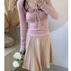 批发美式绑带纯欲修身甜辣秋季内搭方领短款T恤上衣女<b class='q'>显瘦</b>百搭打底衫