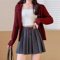 批发撞色高级感抽绳高腰针织半身裙女春<b class='q'>夏</b>超好看a字半裙复古百褶短裙