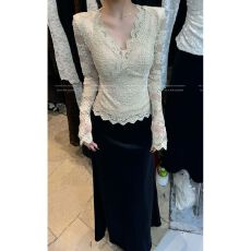 批发高级感黑色V领磨毛加绒蕾丝衫性感百搭洋气时髦蕾丝上衣<b class='q'>打底衫</b>