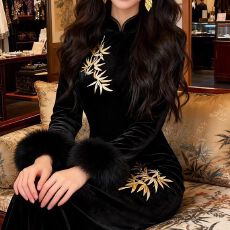 批发秋<b class='q'>冬</b>新款黑色旗袍长袖高级新中式刺绣旗袍改良连衣裙丝绒尊为金竹