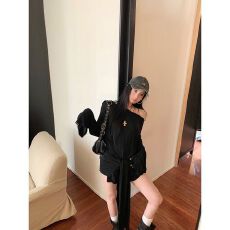 批发不规则黑色露肩长袖T恤连衣裙子女早秋季设计感辣妹显瘦绑带短裙