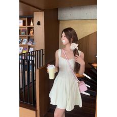 批发纯欲褶皱吊带无袖花边针织A字连衣<b class='q'>裙</b>女百搭简约<b class='q'>修身</b>显瘦收腰短<b class='q'>裙</b>