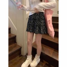 批发<b class='q'>雪纺</b>复古碎花松紧腰半身高腰百搭显瘦甜美蛋糕短裙女