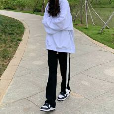 批发2026春夏休闲运动卫裤ins高街复古大码直筒黑色抽绳阔腿长裤<b class='q'>男</b>女