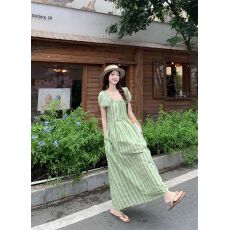 批发「蜜瓜奶绿」***重工蜜瓜绿日系格纹可抽绳系带<b class='q'>连衣裙</b>