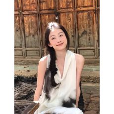 新中式国风白色挂脖吊带连衣裙子女夏季2026年新款小个子气质长裙