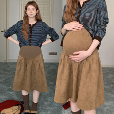 美拉德棕色仿麂皮绒孕妇半身裙秋冬外穿褶皱a字包臀孕妇短裙中裙