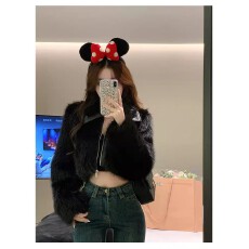 批发秋冬高级仿狐狸毛拼接皮拉链长袖皮草短外套高腰<b class='q'>牛仔</b><b class='q'>小脚裤</b>御姐套