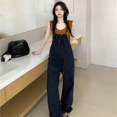 批发牛仔<b class='q'>背带裤</b>女春秋薄款新款高腰牛仔裤显瘦个性吊带阔腿连体长裤