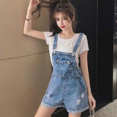 批发牛仔<b class='q'>背带裤</b>女夏季小众设计感短款牛仔裤小个子破洞阔腿短裤吊带裤