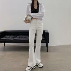 批发白色微喇叭牛仔裤女2026春夏季新款高腰弹力紧修身显瘦拖地长裤子